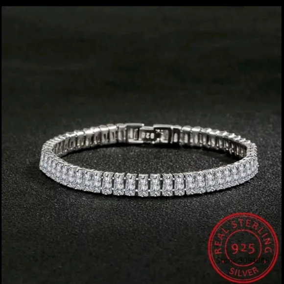 NEW 925 STERLING SILVER PRINCESS CUT DIAMOND BRACELET - Picture 2 of 5